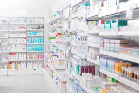 男のカンジダの市販薬はドラッグストアで購入できるのか調べてみた