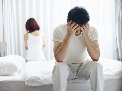 恥垢の原因と対策について、男性向けに解説